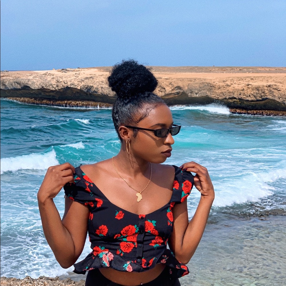ZARA FLORAL TOP